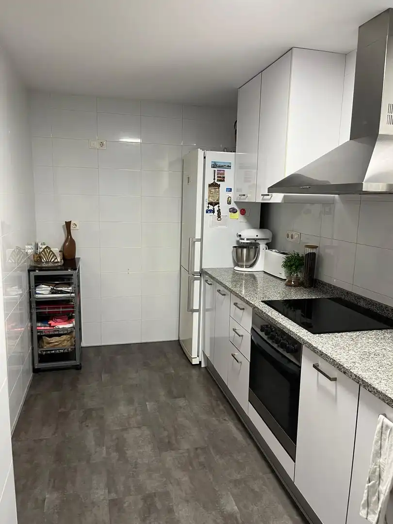 Cuina de Pis en venda en Alfafar amb Aire condicionat, Terrassa i Moblat