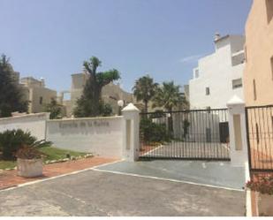 Exterior view of Flat for sale in Casares  with Air Conditioner and Swimming Pool