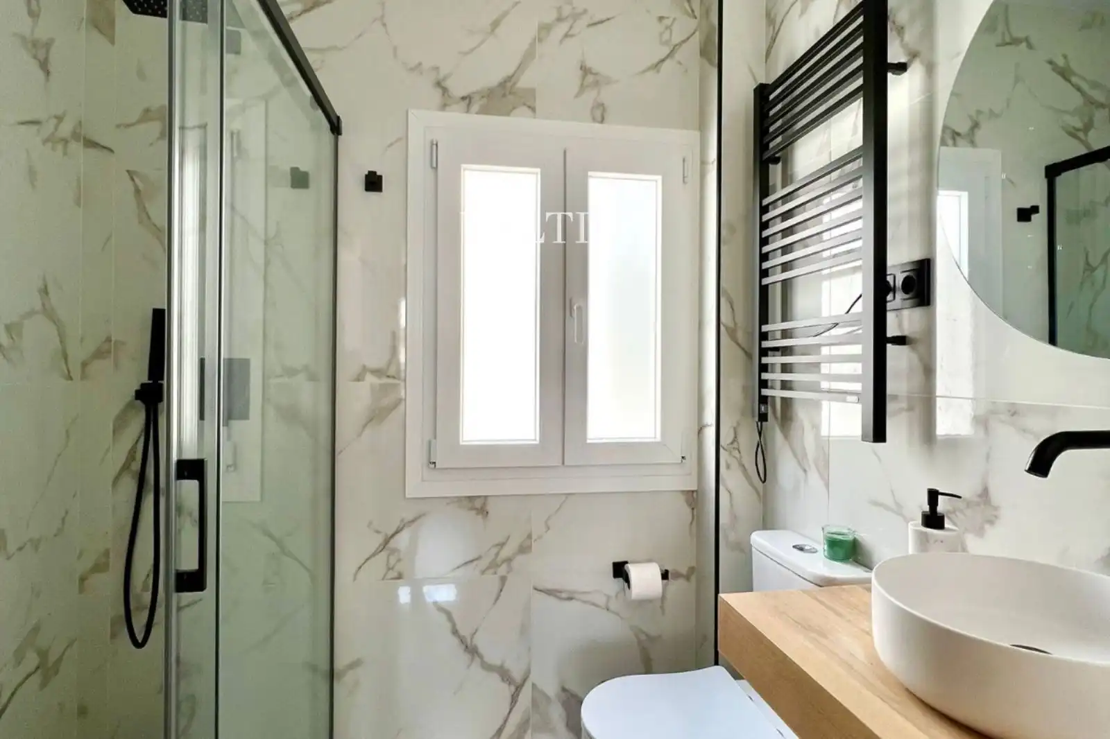 Baño de Piso en venta en Madrid con Terraza