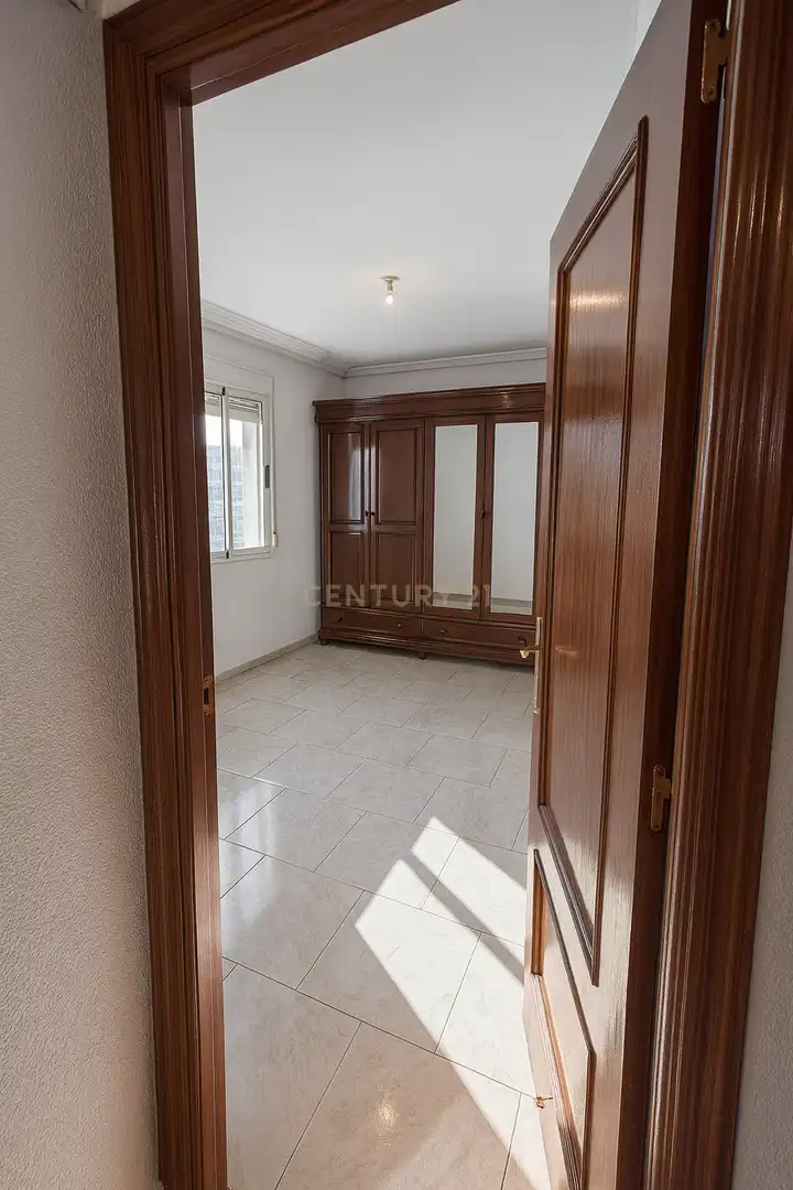 Bedroom of Flat for sale in Trujillo  with Air Conditioner, Oven and Washing machine