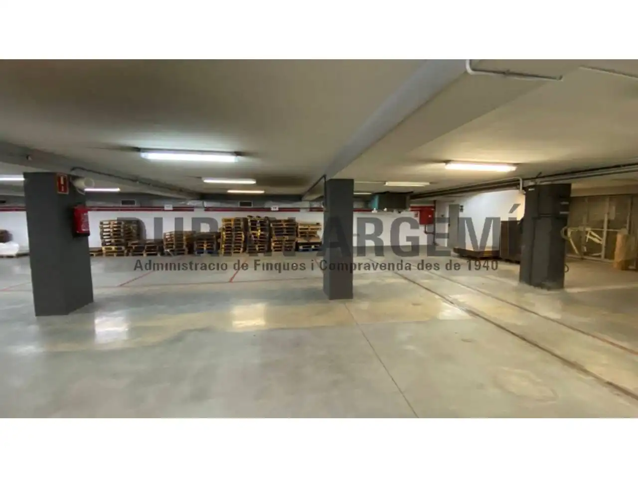 Parking de Edificio en venta en Terrassa