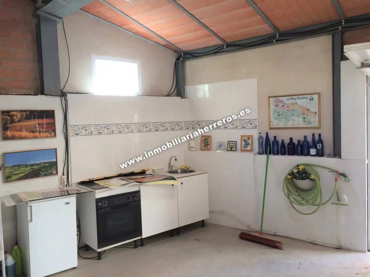 Cocina de Casa adosada en venta en Viguera con Calefacción, Parquet y Trastero