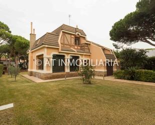 Jardí de Casa o xalet en venda en Conil de la Frontera amb Aire condicionat, Jardí privat i Terrassa