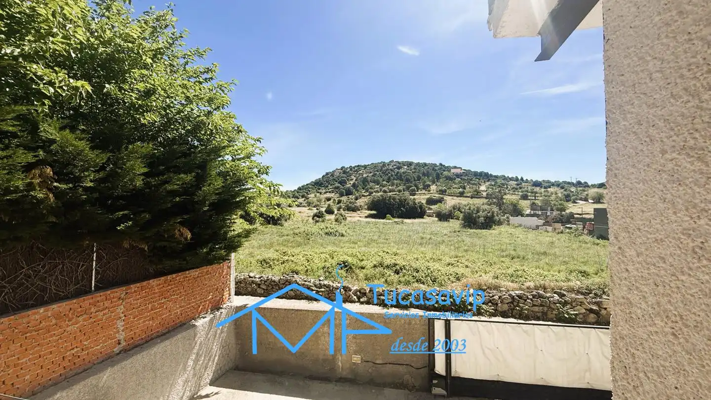 Casa o chalet en venta en Cebreros con Aire acondicionado, Jardín privado y Terraza