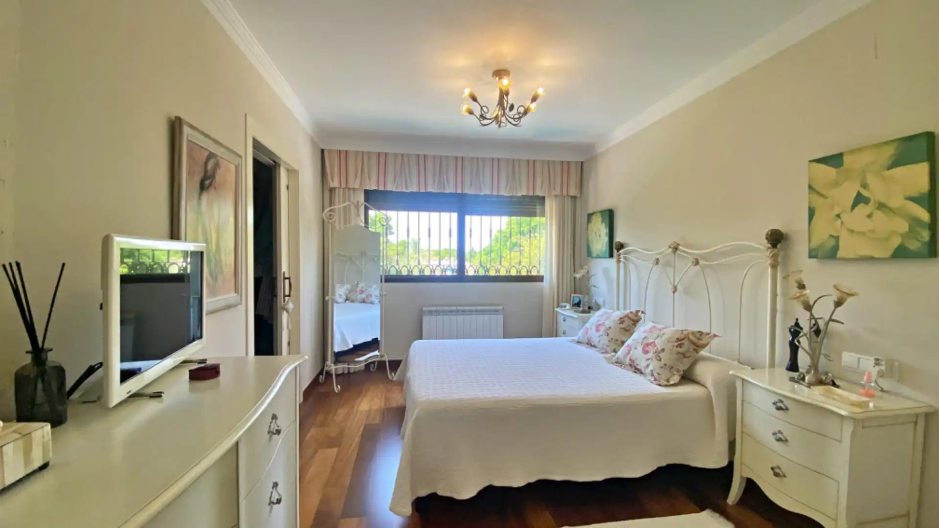 Chalet con piscina en venta en Playa de San Juan - El Cabo de las Huertas, imagen 34