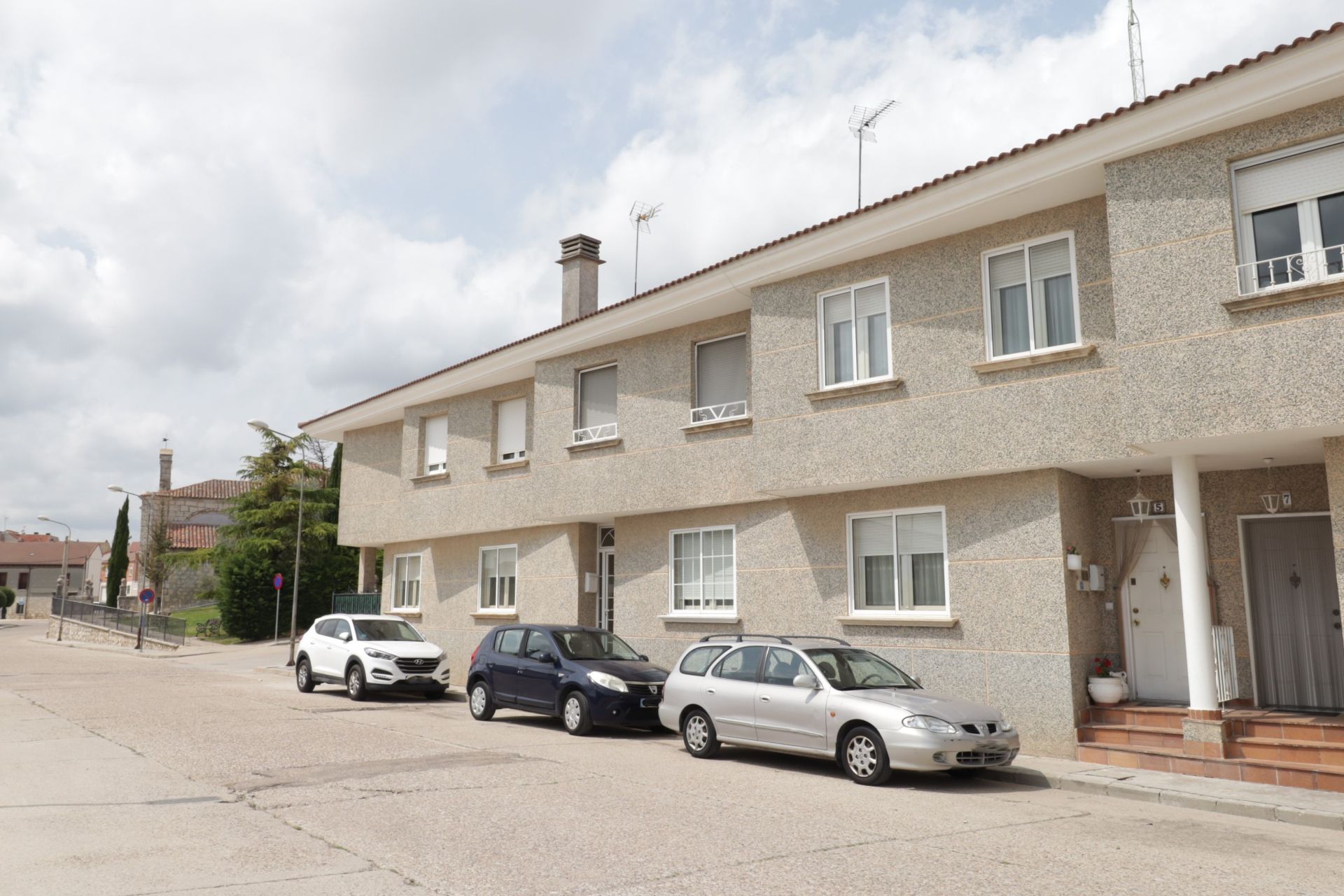Exterior view of Single-family semi-detached for sale in Villanubla  with Heating, Storage room and Oven
