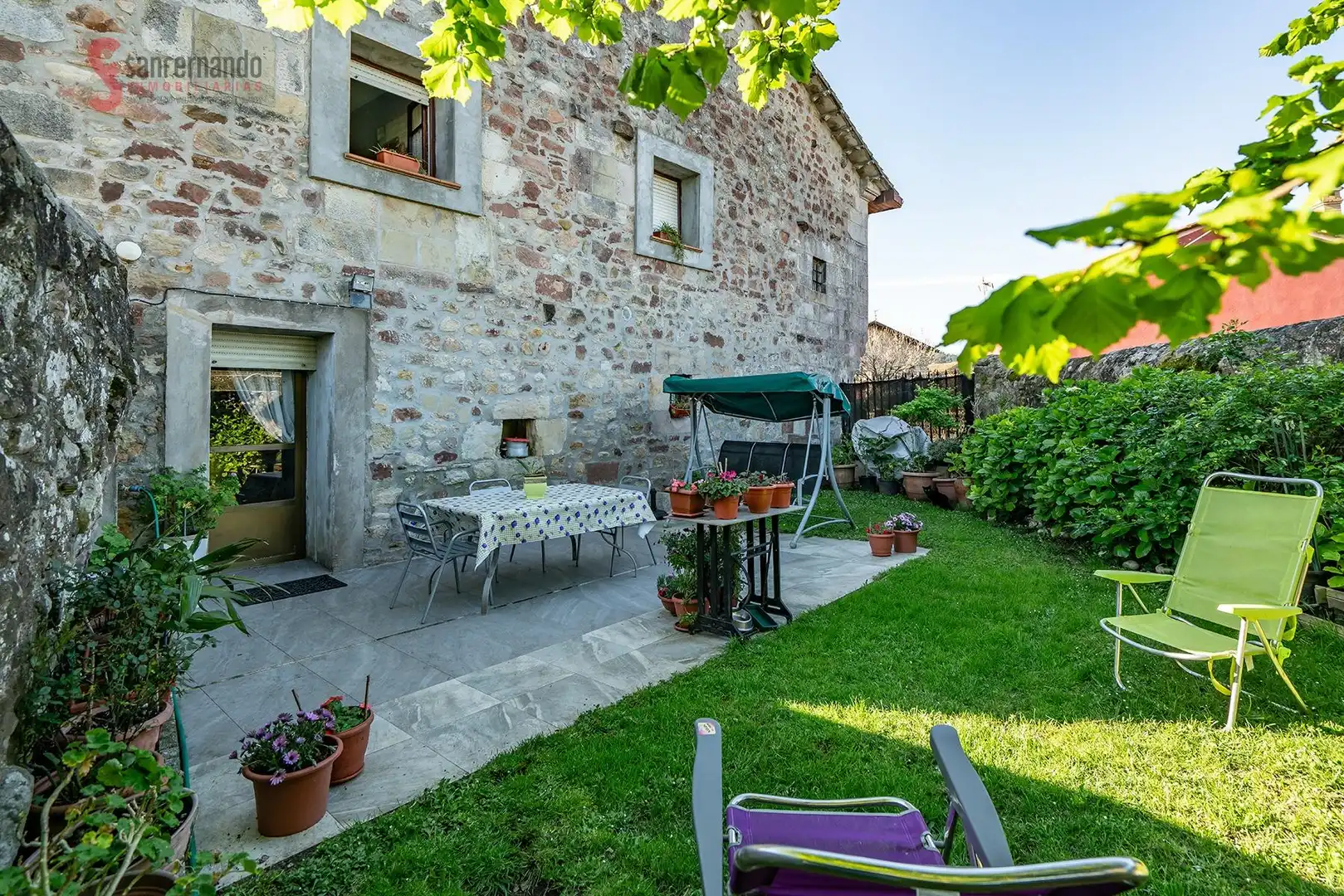 Terraza de Casa adosada en venta en Torrelavega  con Jardín privado, Terraza y Trastero