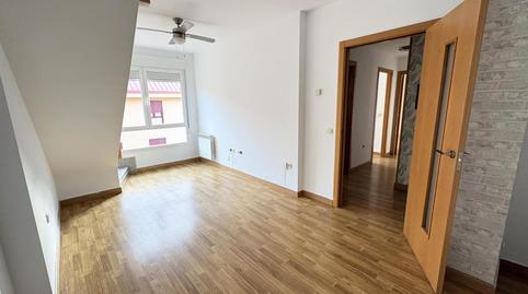 Foto 2 de Ático en venta en El Nido - Las Fuentes, Parla