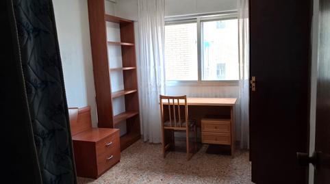 Foto 3 de Pis en venda a Vía Univérsitas, Barrio de Delicias, Zaragoza