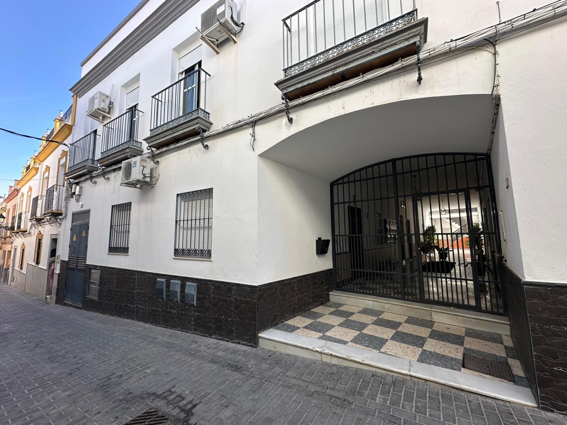 Vista exterior de Pis en venda en Marchena