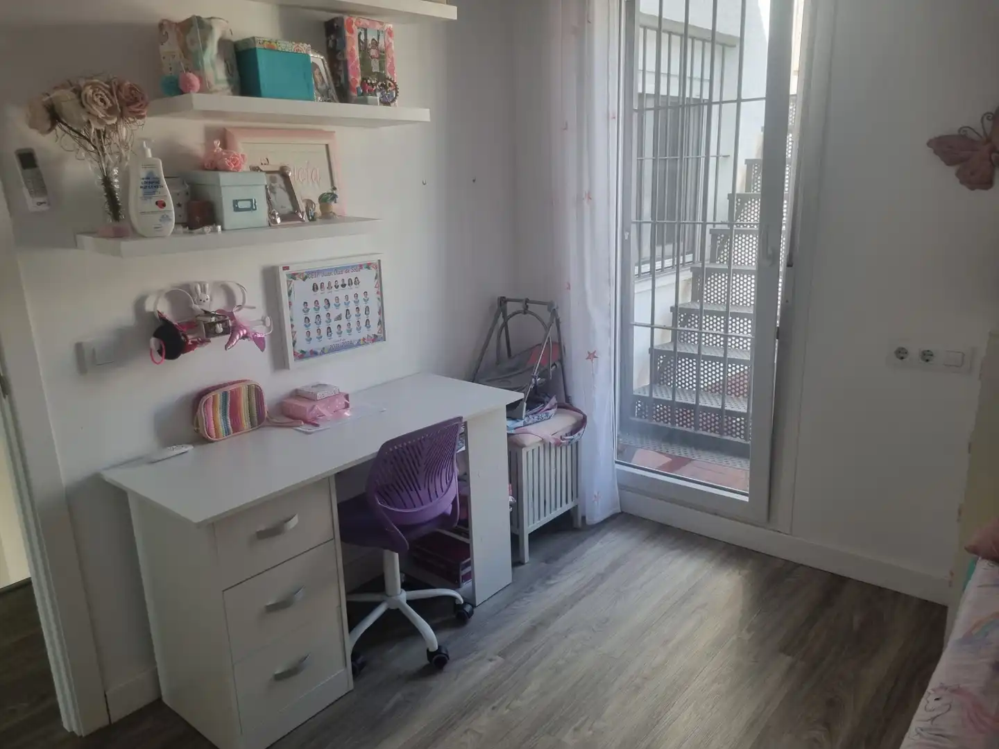 Habitación de Casa adosada de alquiler en San Fernando con Aire acondicionado, Calefacción y Jardín privado