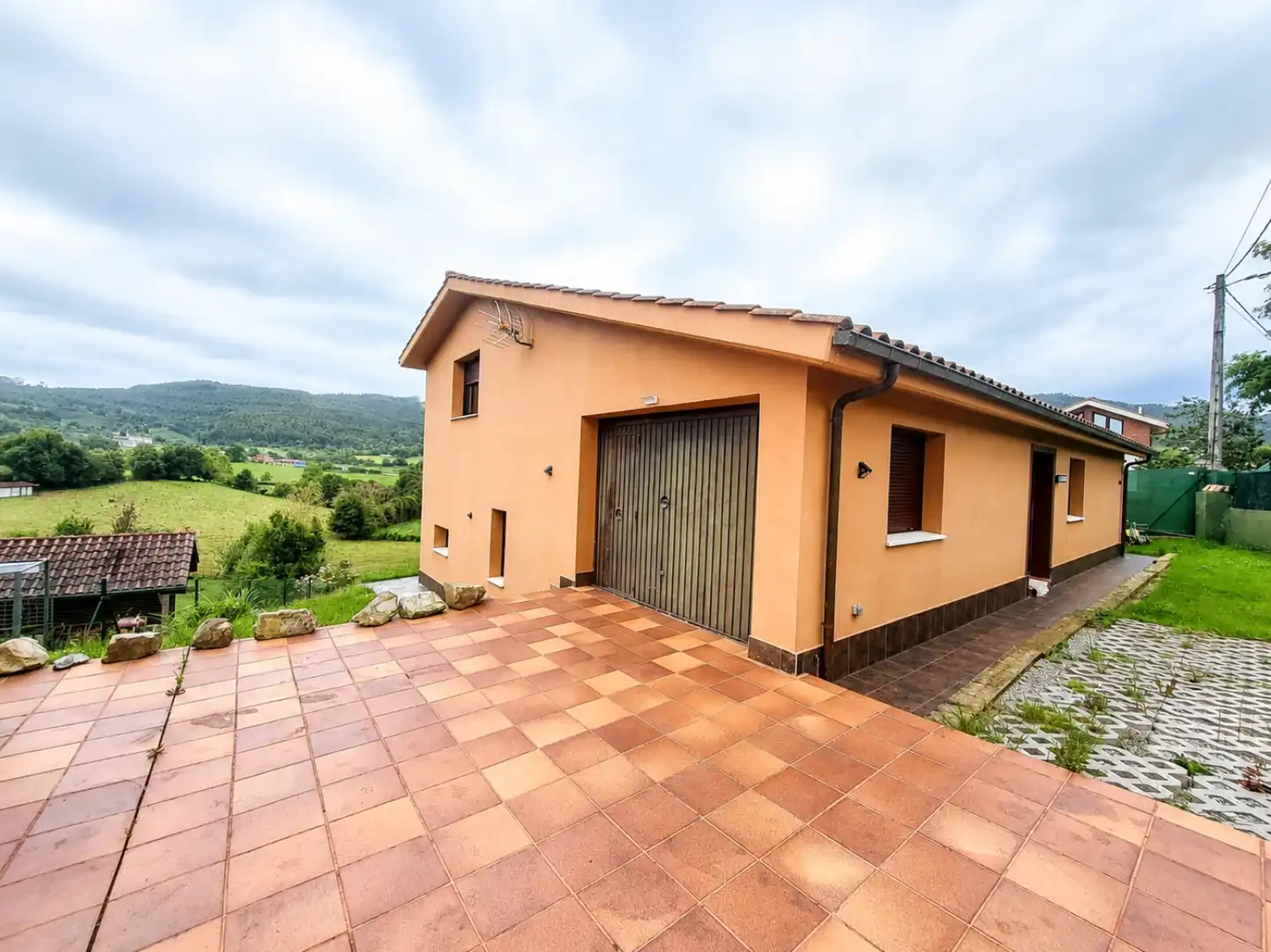 Vista exterior de Casa o chalet de alquiler en Villaviciosa con Calefacción y Se aceptan mascotas