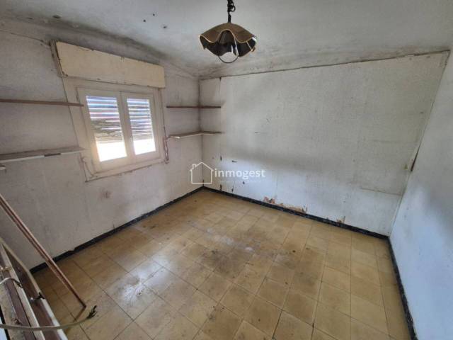 Casa-chalet en Venta en Calle OLOT en Amer