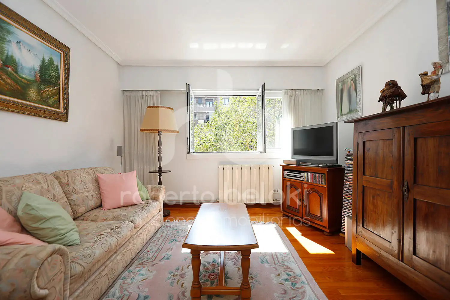 Living room of Flat for sale in Irun   with Heating, Storage room and Balcony