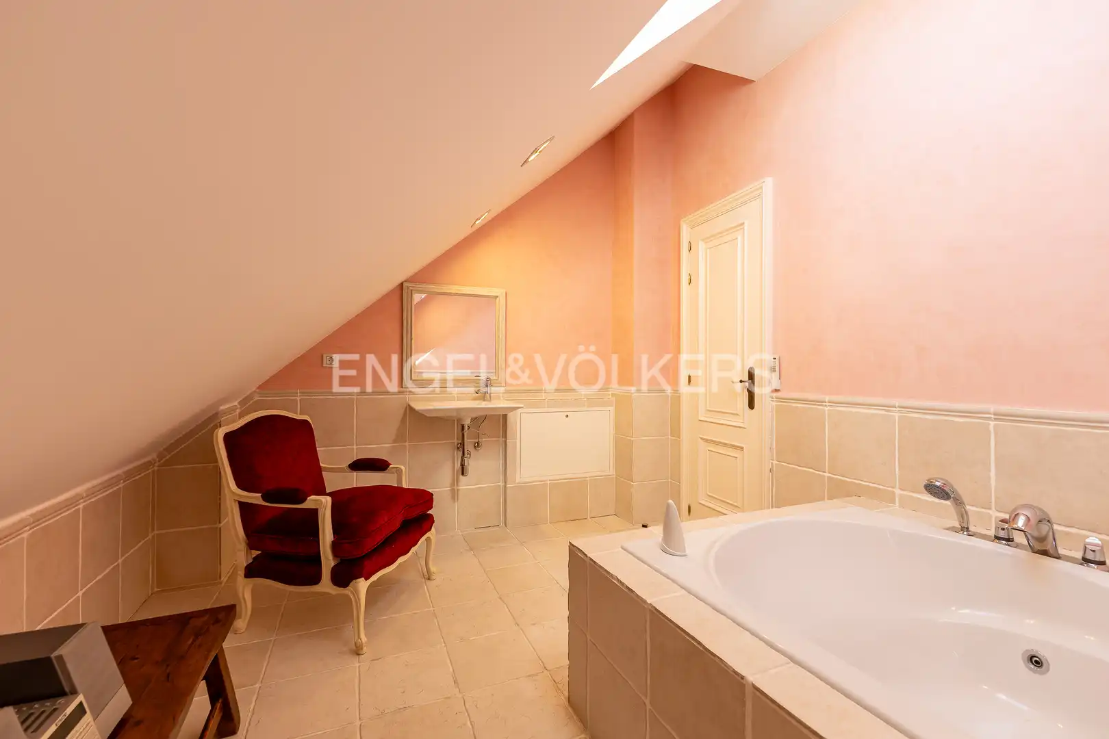 Houses for rent in Encinar de los Reyes
