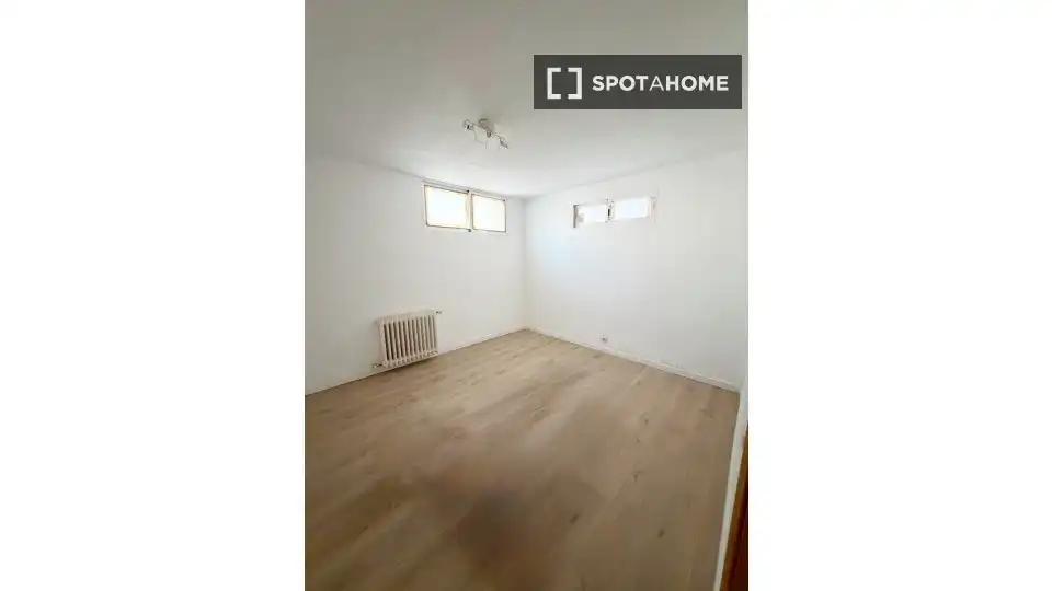 Bedroom of Flat for rent in Las Rozas de Madrid  with Air Conditioner, Heating and Furnished