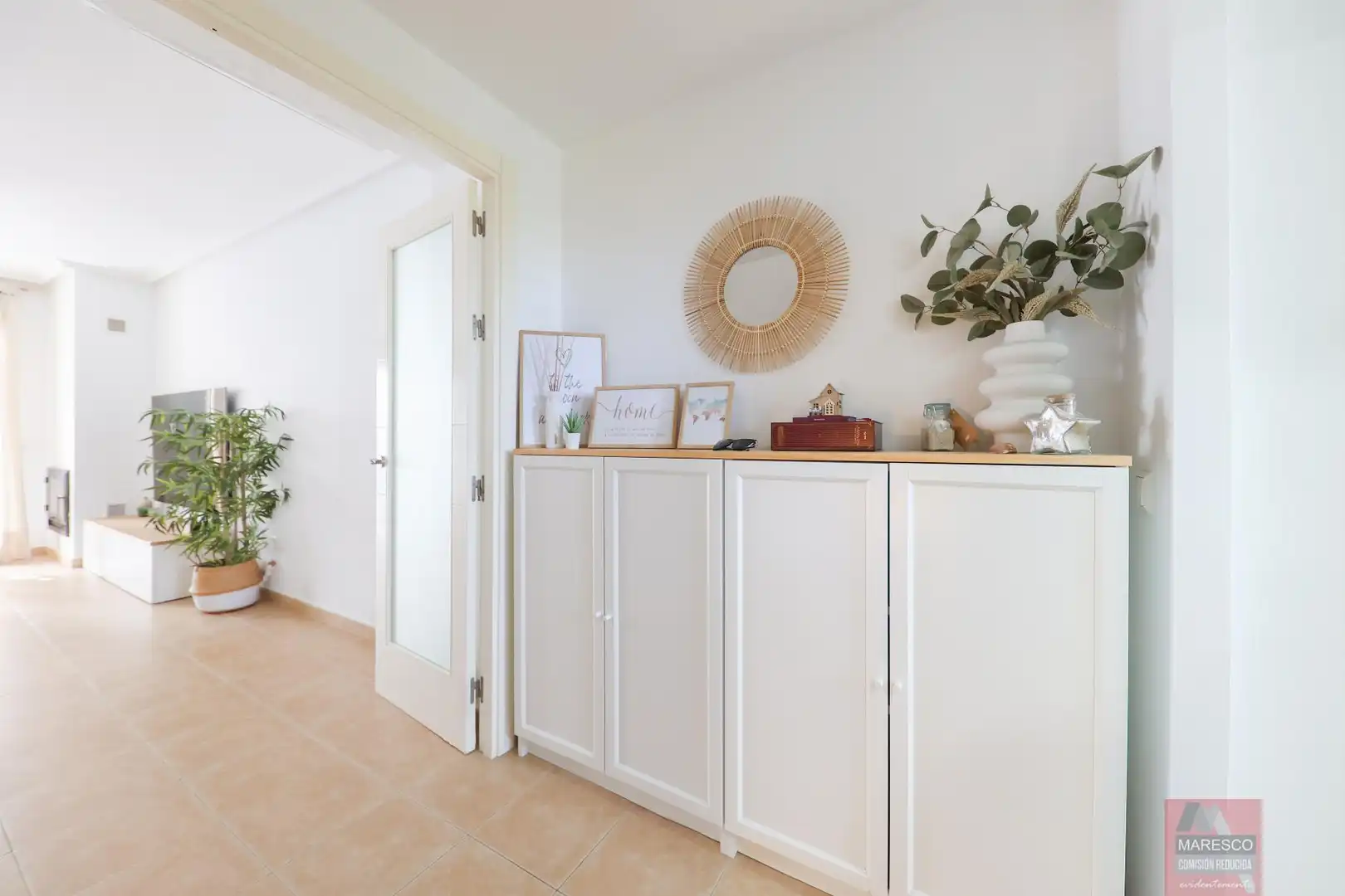 Einfamilien-Reihenhaus zum Verkauf in Mijas mit Klimaanlage, Terrasse und Abstellraum