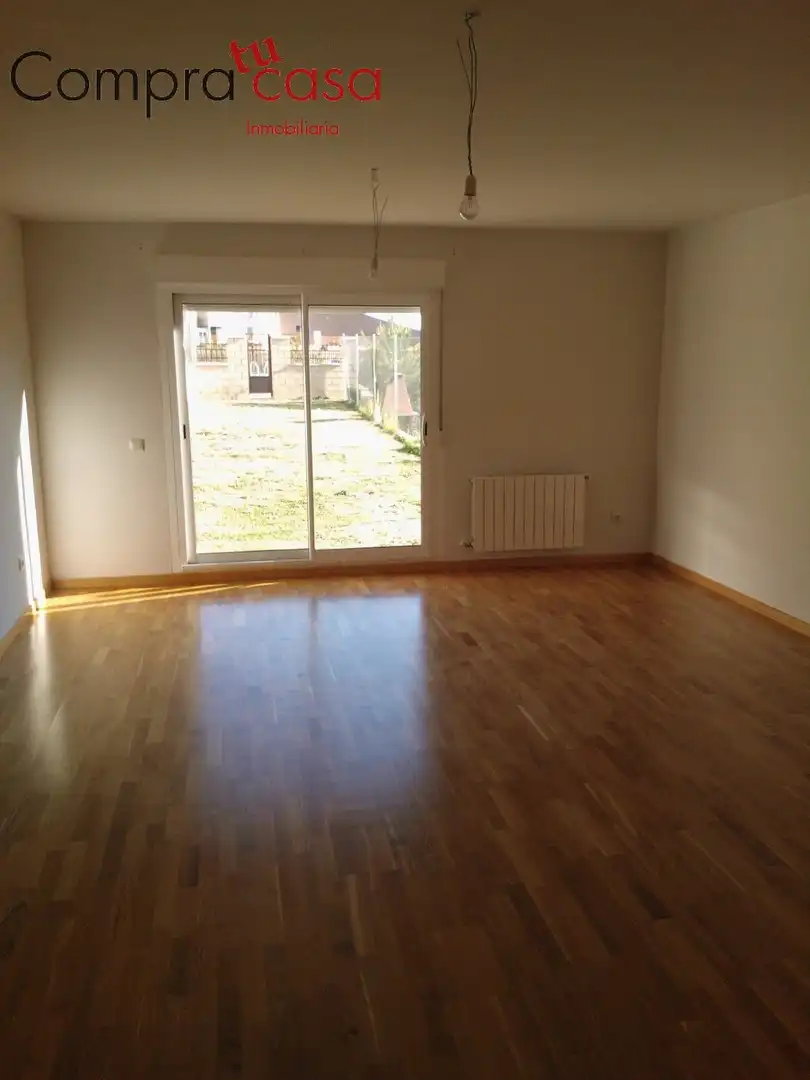 Bedroom of Detached homes for rent in Segovia  with Heating, Private garden and Terrace