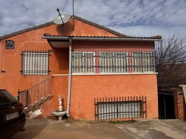 Xalet amb piscina en venda a Calle GUADAMUR, imagen 3