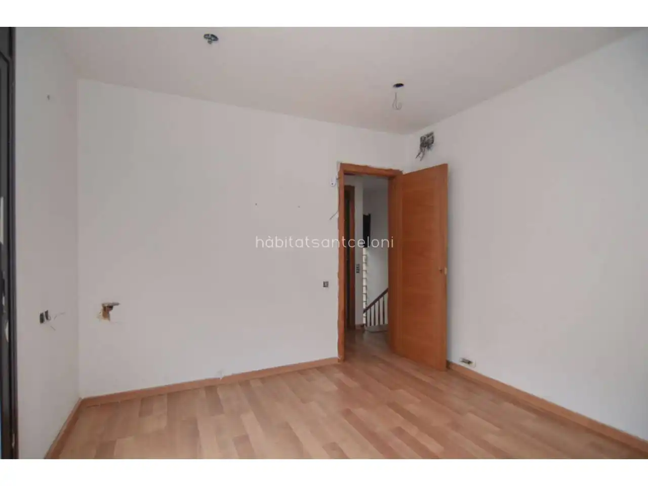 Casa con jardín en venta en Calle Baix Ebre 26, imagen 20