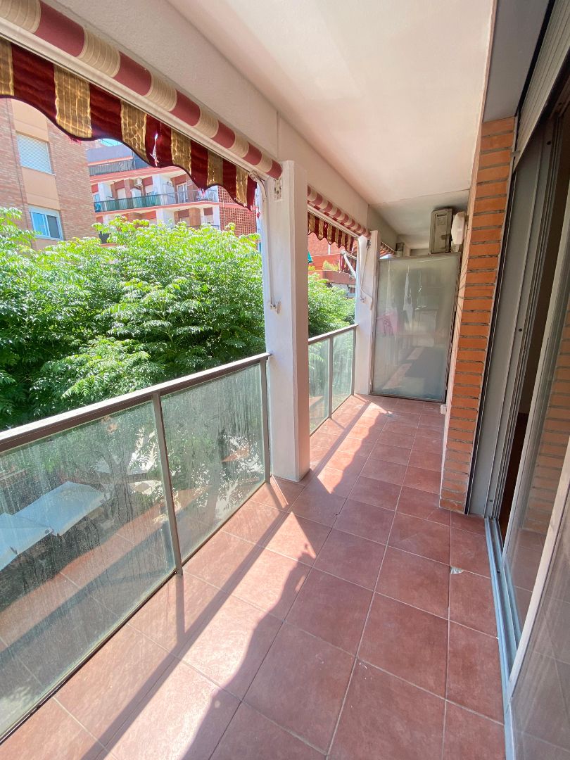 Terrassa de Dúplex en venda en Rubí amb Aire condicionat, Calefacció i Parquet