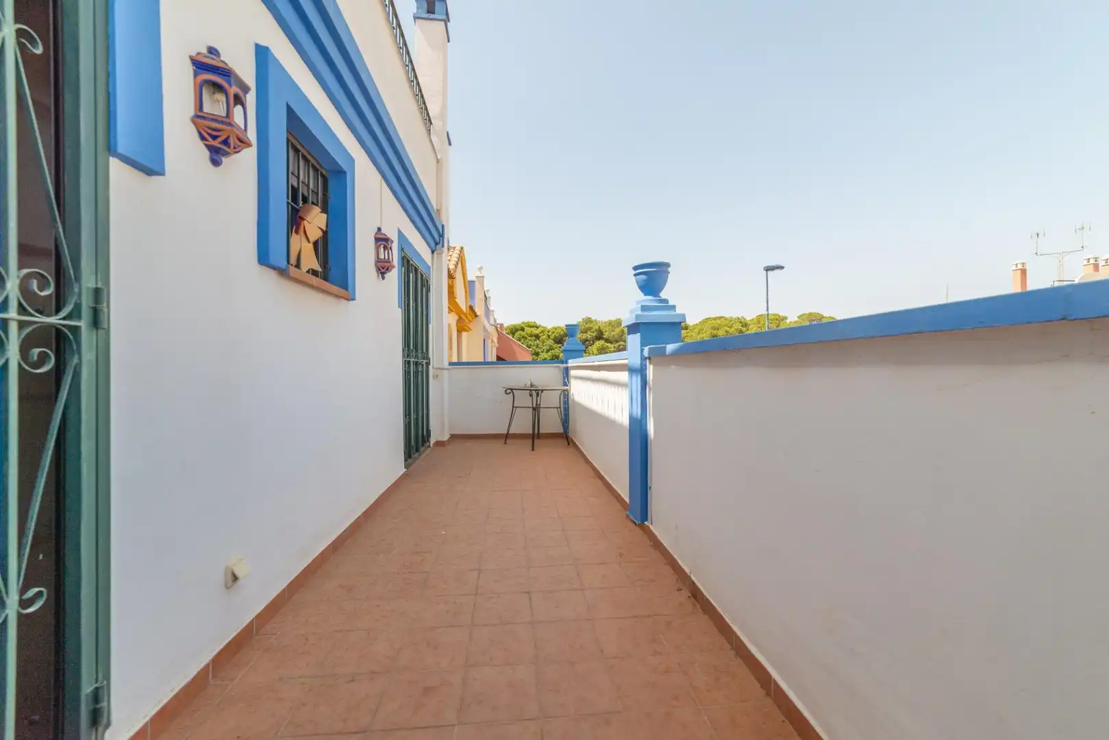 Terrasse von Einfamilien-Reihenhaus zum Verkauf in San Javier mit Klimaanlage, Heizung und Privatgarten