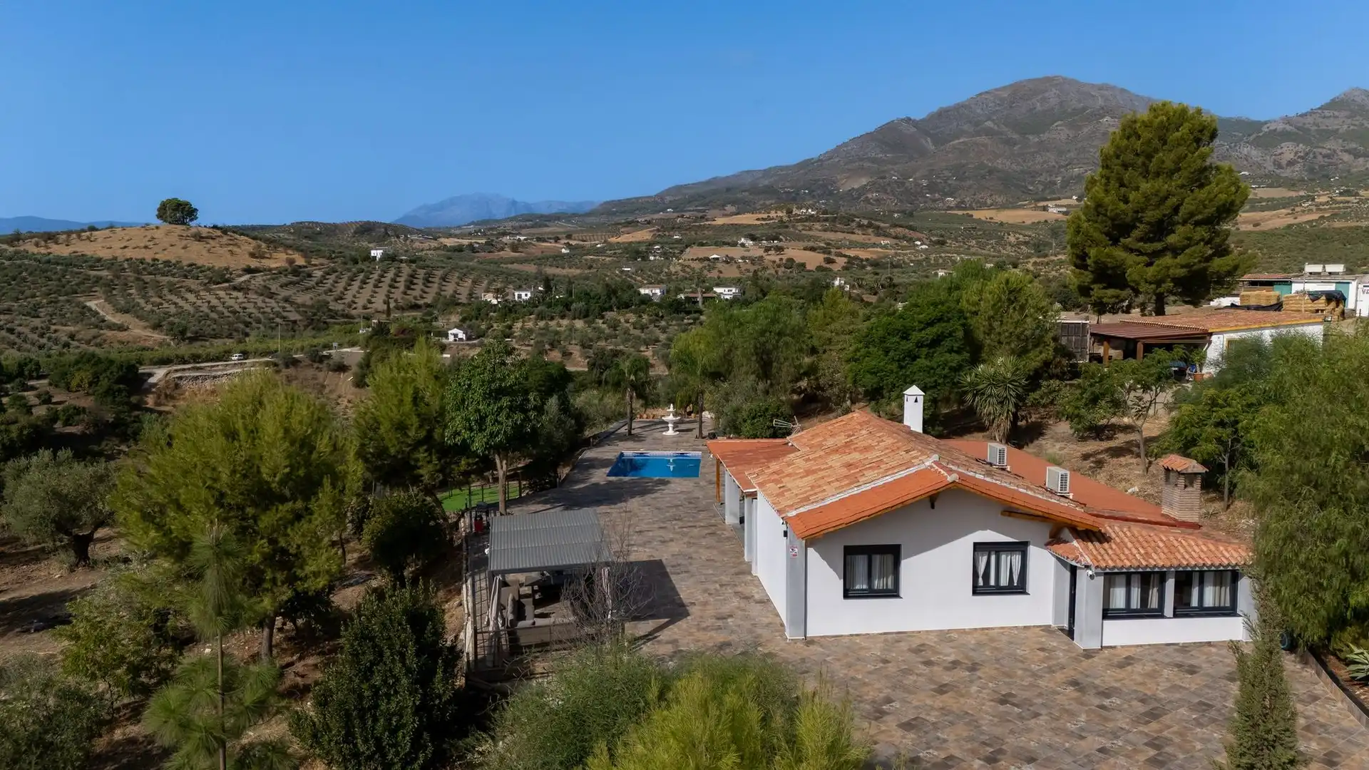 Terrenos y solares en venta en Casarabonela