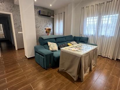 Living room of Flat for sale in Utrera  with Air Conditioner