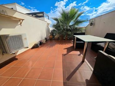 Pis amb piscina en venda a Torrequebrada