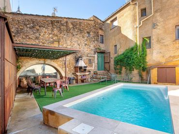 Casa rustica con piscina in vendita a Cistella