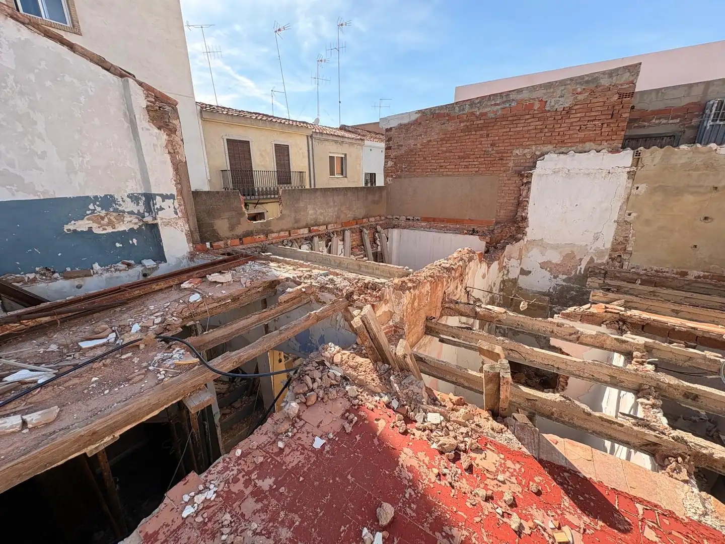 Casa pareada con terraza en venta en Carrer de Santa Bàrbara, imagen 10