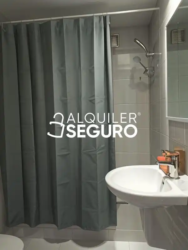 Piso de alquiler en Alcaravea , Saucar - Zarzuela