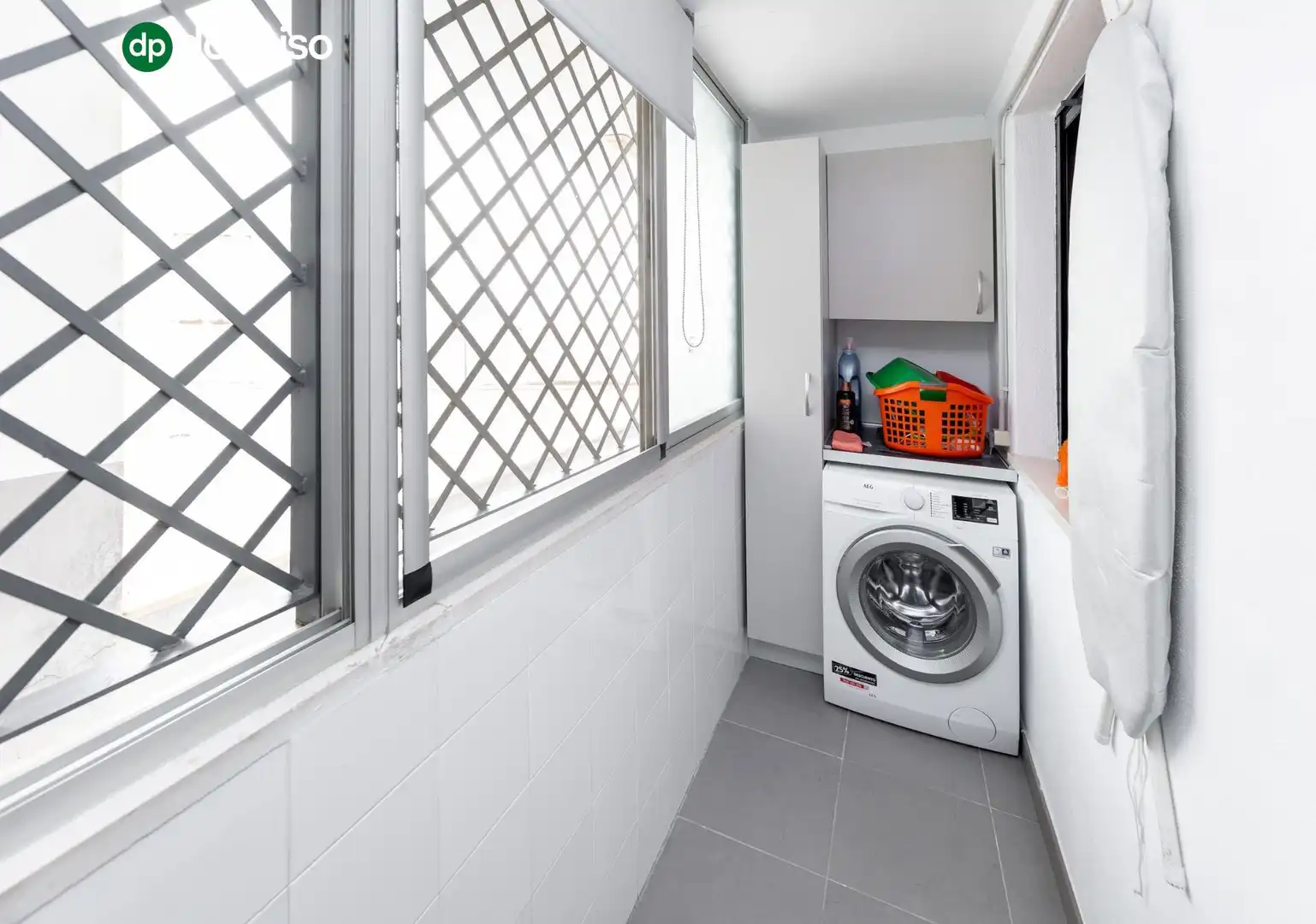 Balcony of Flat for sale in Granada  with Air Conditioner, Heating and Storage room
