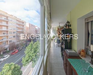 Exterior view of Apartment for sale in  Cádiz Capital  with Heating, Terrace and Furnished