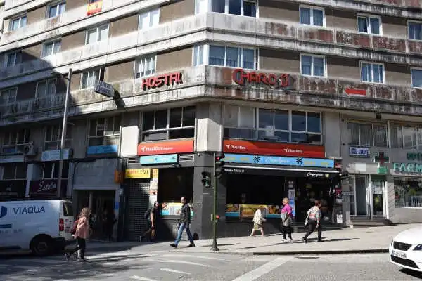 Local comercial en venda a VILAGARCIA 2