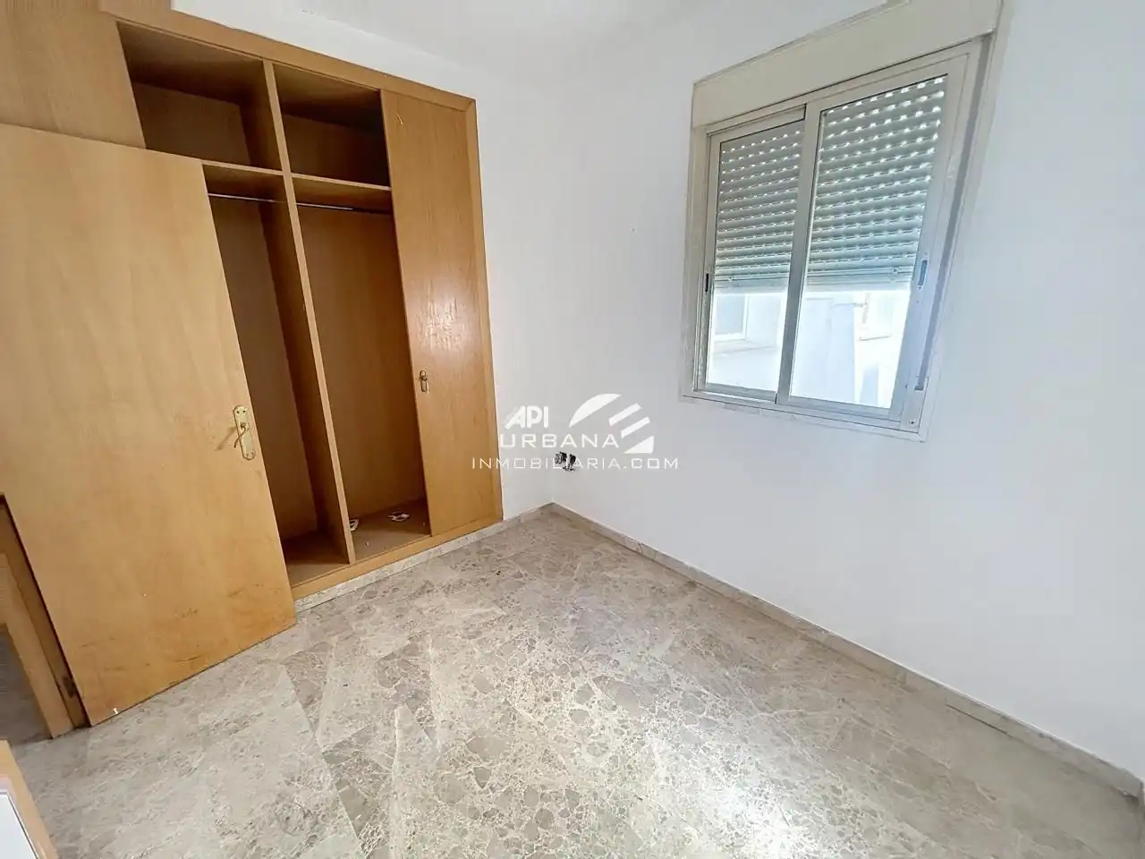 Habitación de Piso en venta en Lucena