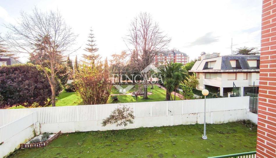 Foto 1 de Casa adosada en venda a Zona Playa, Cantabria