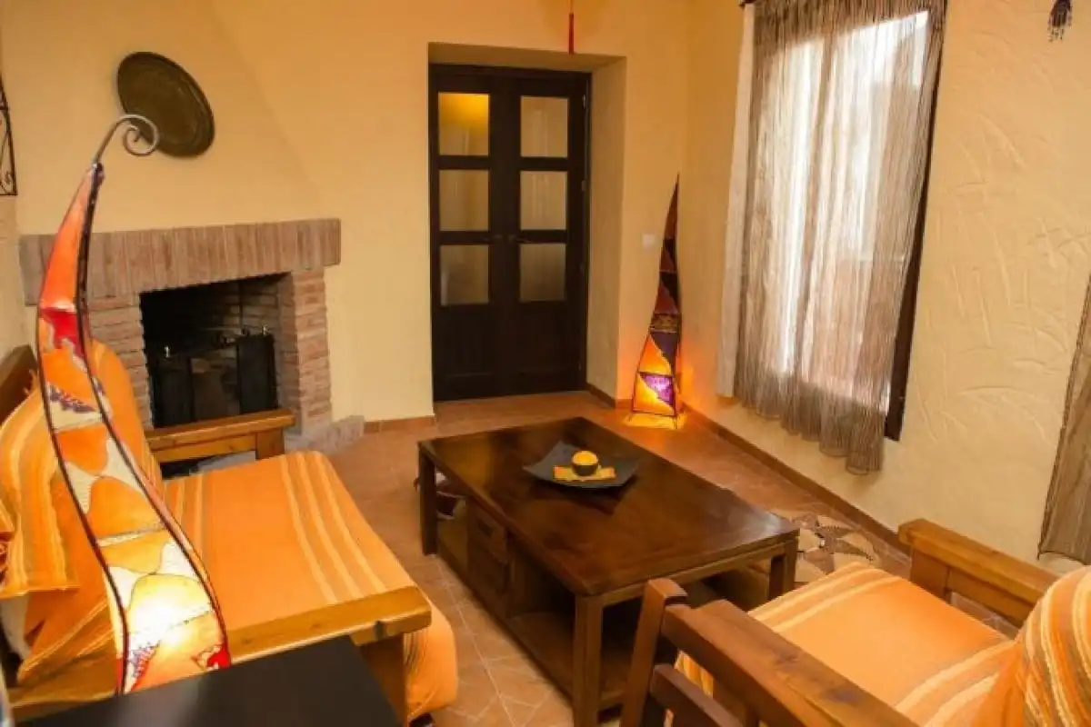 Sala de estar de Edificio en venta en Almodóvar del Río