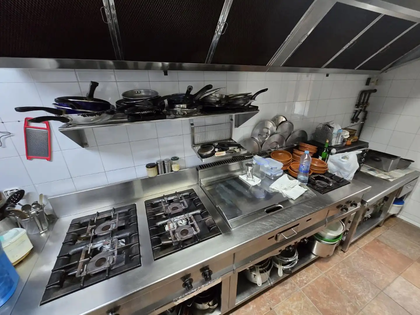 Business premises for transfer in Sants - Montjuïc, imagen 11