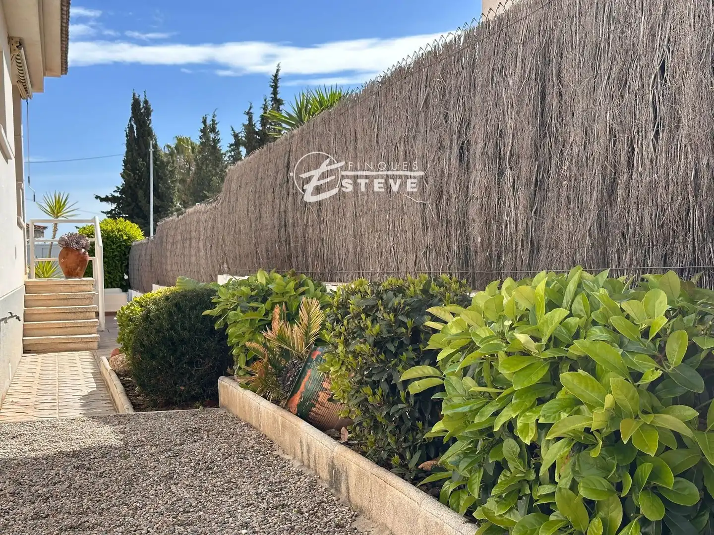 Vista exterior de Casa o chalet de alquiler en Calafell con Piscina y Amueblado