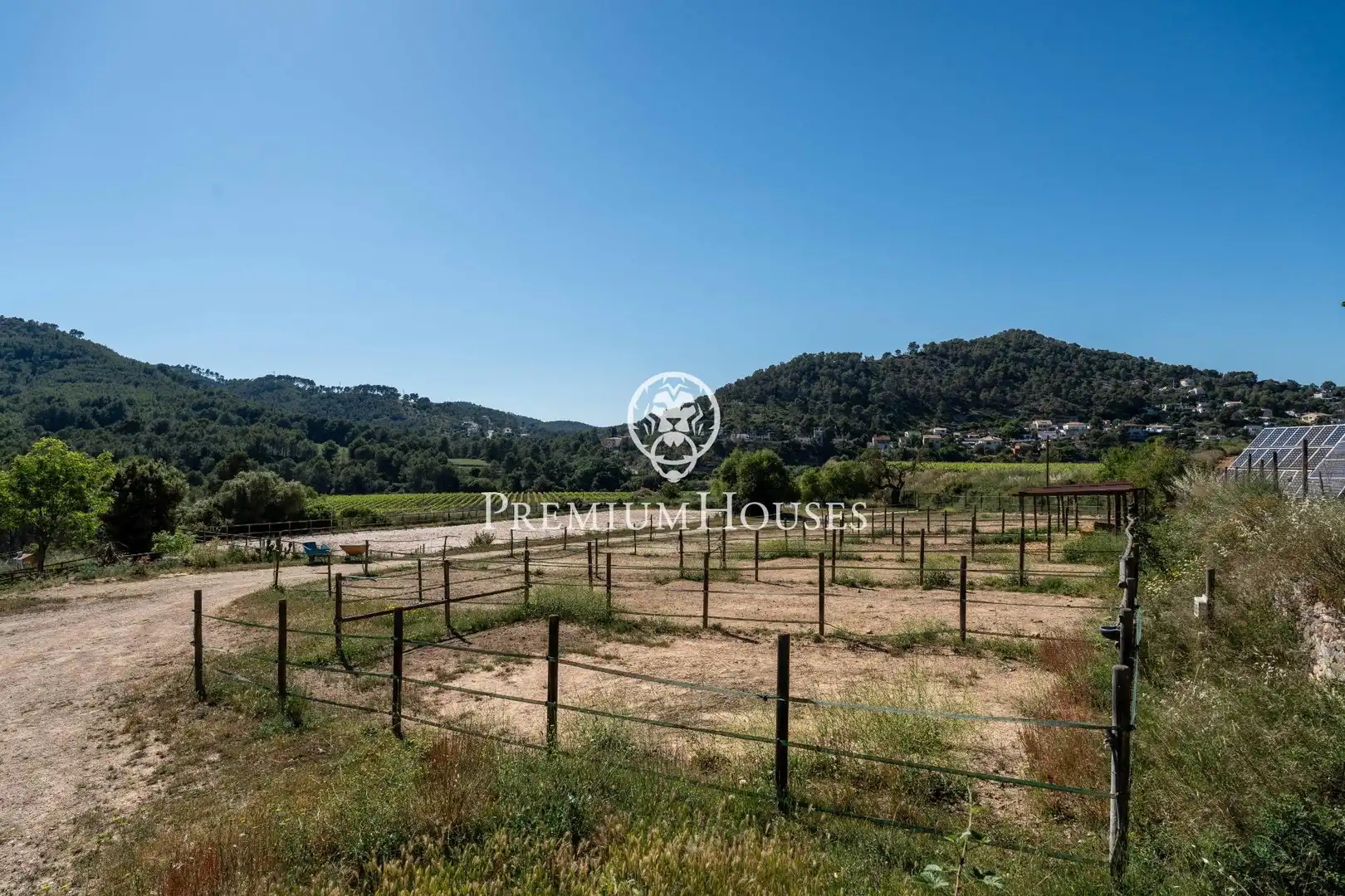 Finca rústica en venda en Sant Pere de Ribes amb Calefacció i Jardí privat