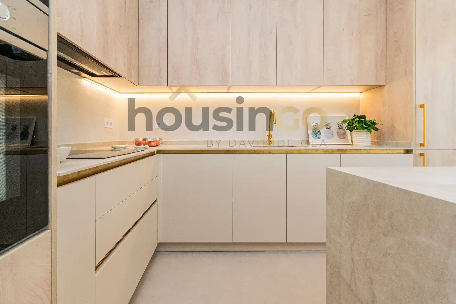 Kitchen of Flat for sale in Madrid  with Air Conditioner, Heating and Parquet flooring