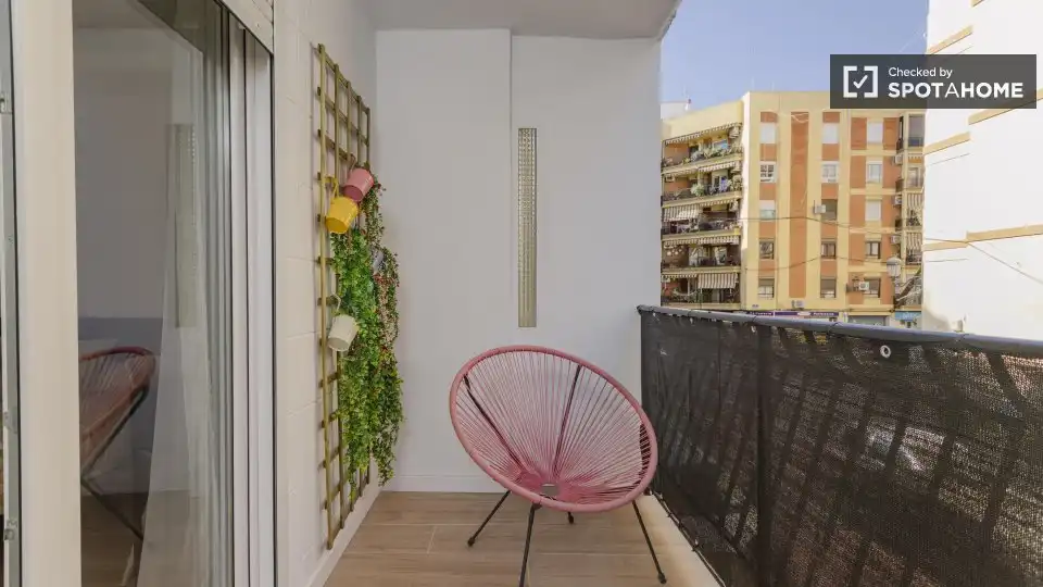 Balcony of Flat for rent in Valencia  with Air Conditioner, Heating and Furnished