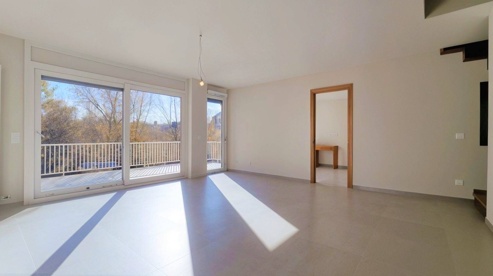 Vista exterior de Dúplex en venda en Reus amb Calefacció, Jardí privat i Terrassa