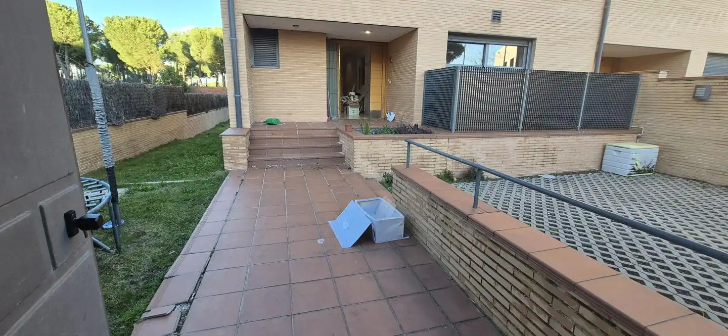 Einfamilien-Reihenhaus zum Verkauf in Amparo, 2, Norte