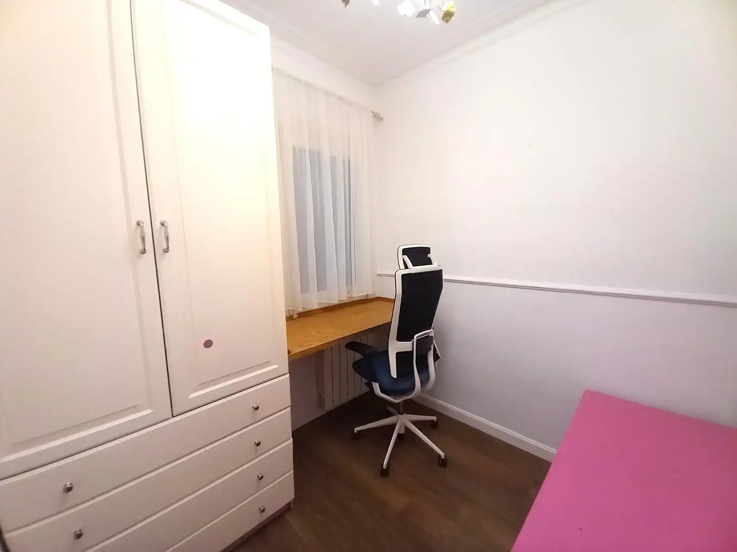 Schlafzimmer von Wohnung zur Miete in Barcelona mit Klimaanlage, Heizung und Parkett