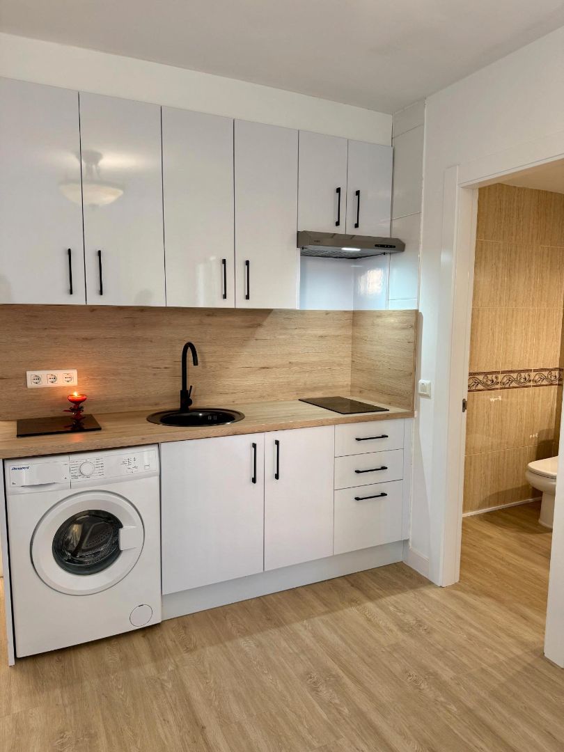 Cuina de Apartament en venda en Benalmádena amb Piscina comunitària