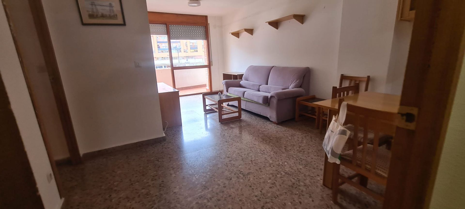Sala d'estar de Apartament de lloguer en  Albacete Capital amb Calefacció i Moblat