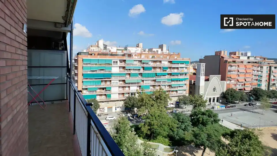Vista exterior de Pis de lloguer en Barcelona amb Aire condicionat, Calefacció i Moblat