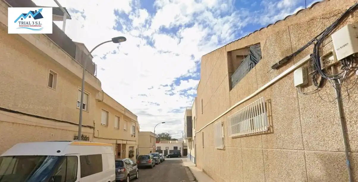 Vista exterior de Casa adosada en venda en Cartagena